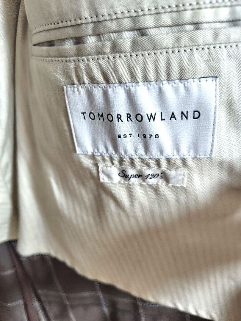 【ずんさん専用】【新品 タグ付き 未使用】TOMORROWLANDトレンチコート
