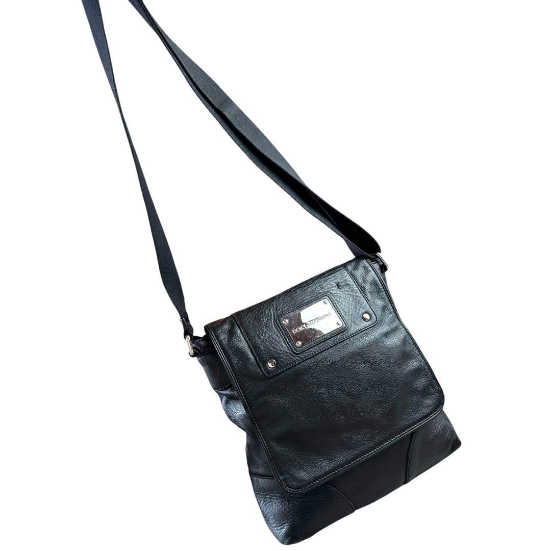 【美品】DOLCE&GABBANA　ショルダーバッグ　メッセンジャー　レザー　黒
