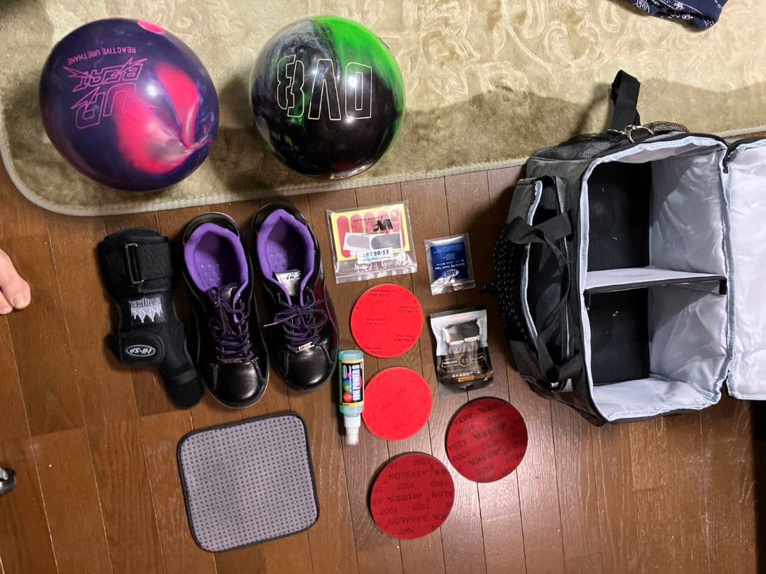 ボウリングボール UP BEAT & シューズセット