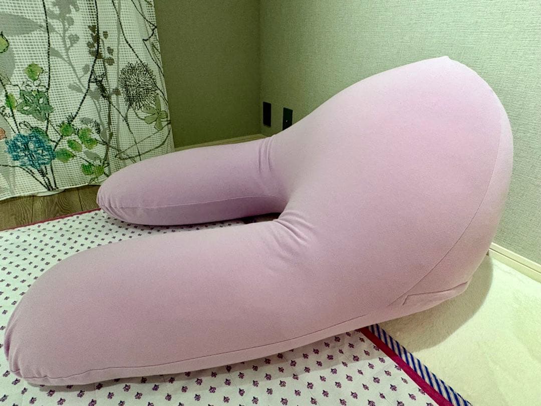 Yogibo Ghost（U字・ピンク紫）「使用頻度少／洗濯済／昨年購入」