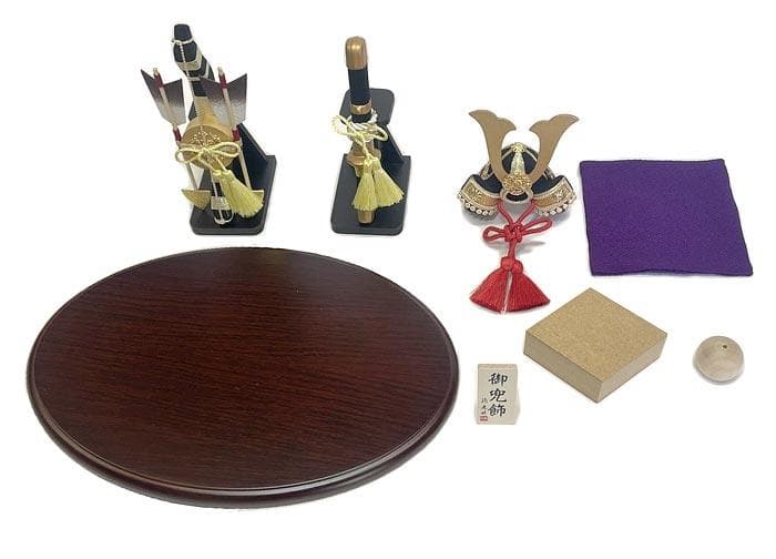 飛翔兜　弓太刀セット　五月人形兜飾り　端午の節句卓上飾り　リュウコドウ　龍虎堂