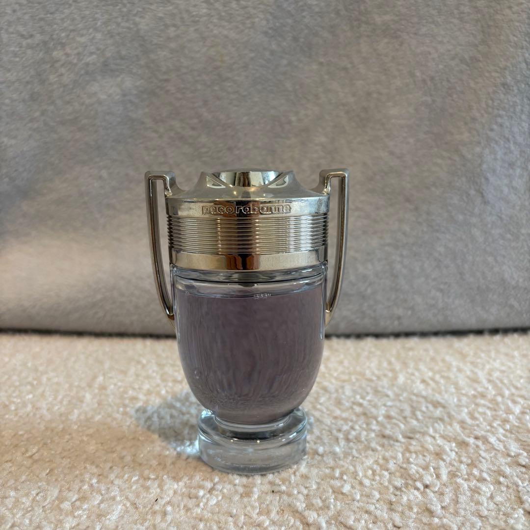pacorabanne invictus SUGA愛用　香水