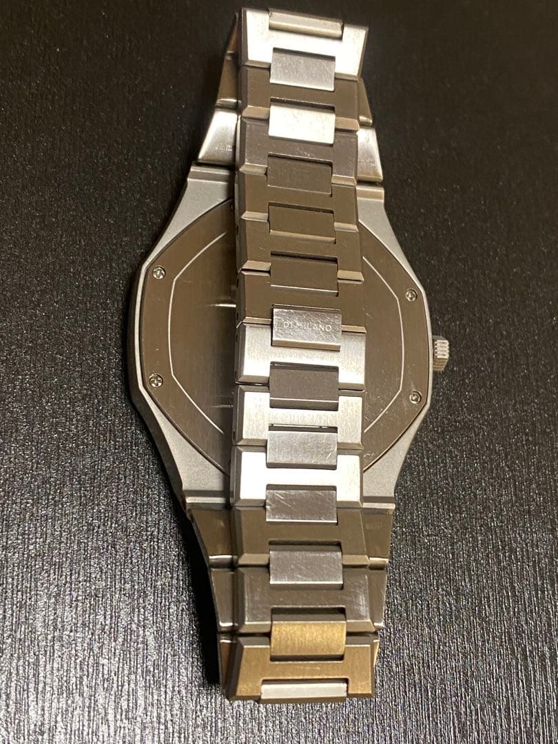 D1 MILANO／ULTRA THIN