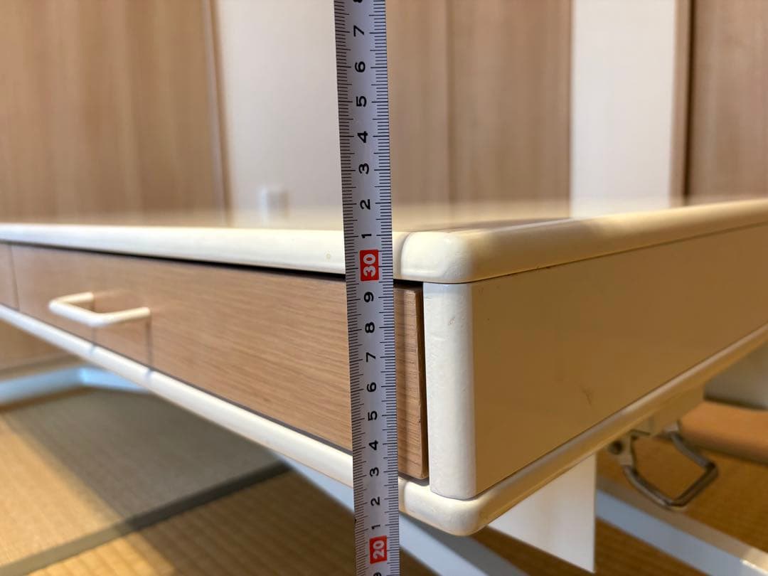 昇降式ホワイト 引き出し付き　テーブル　110cm×50cm