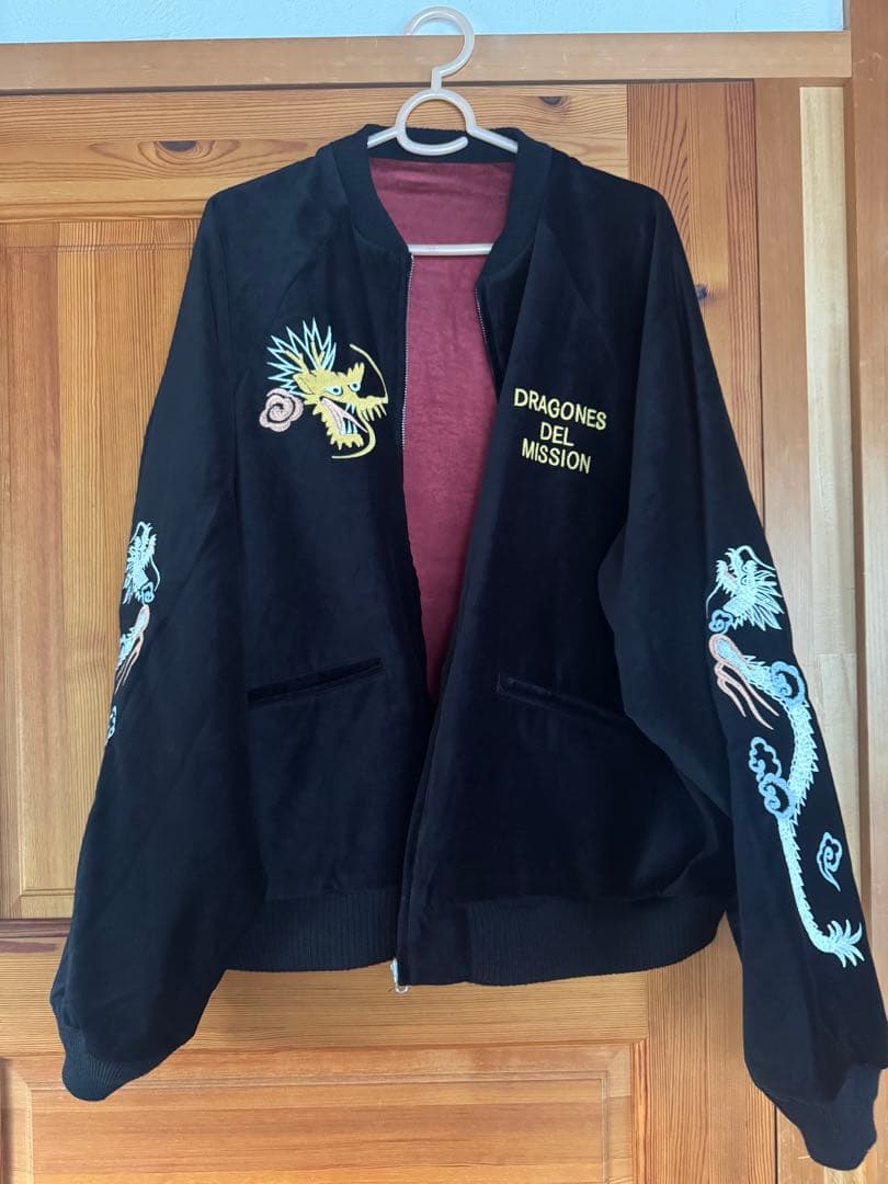 ミッションディストリクト　スカジャンL 黒