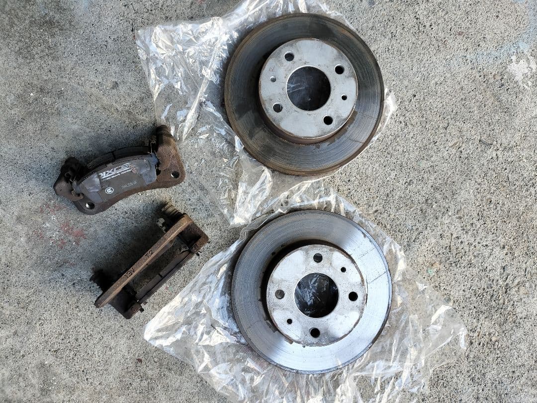 DA17Wで使用 DA32Wブレーキローターと13Vキャリパーステイセット