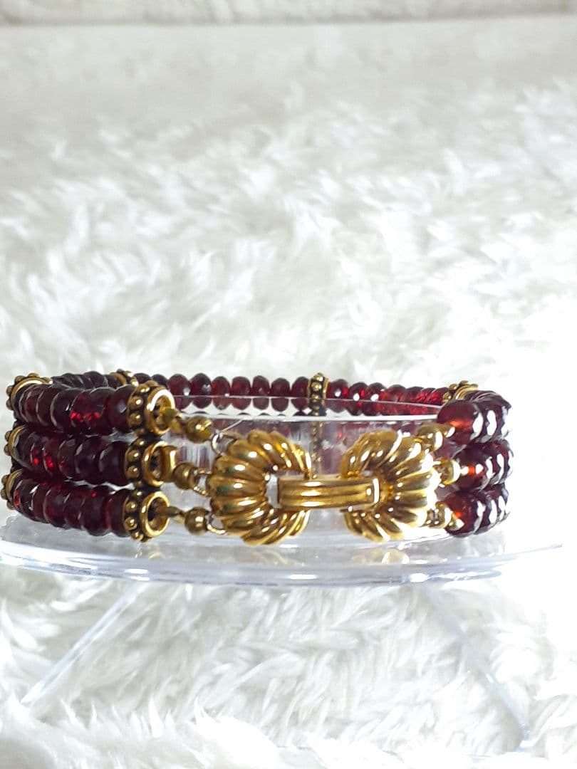 天然石　ボタンカット　ガーネット　ブレスレット