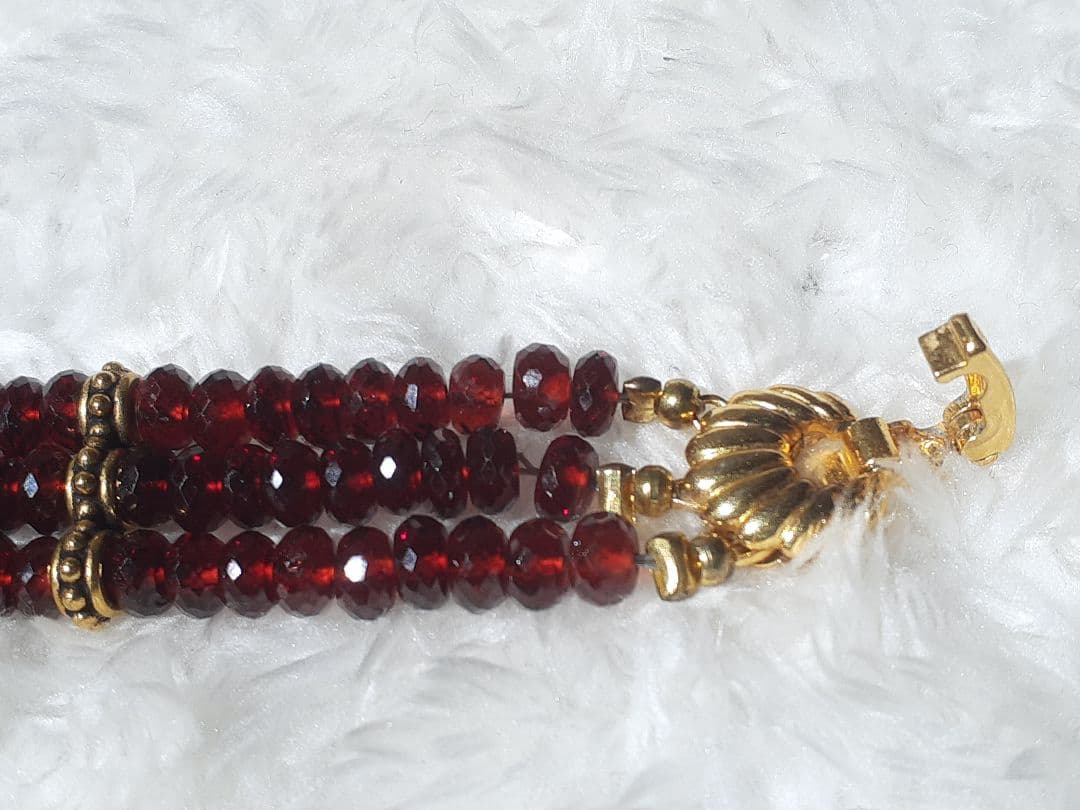天然石　ボタンカット　ガーネット　ブレスレット