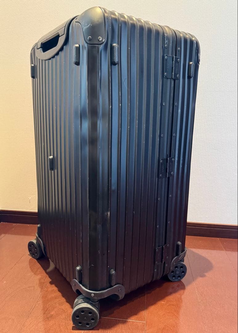 廃盤のモデル　RIMOWA トパーズ SPORT STEALTH 89L