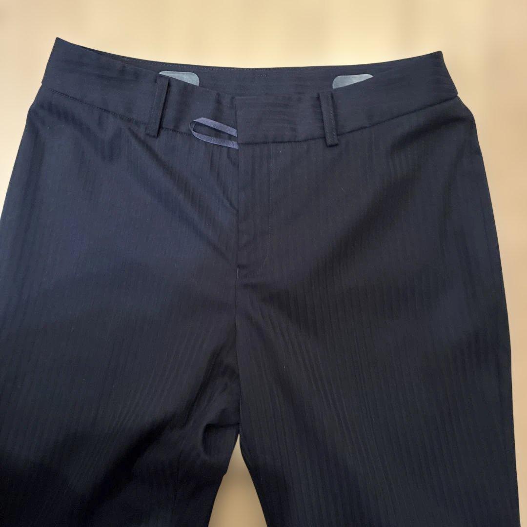 【極美品】LES MUES 　パンツスーツ　プレシャスストレッチ　ストライプ黒