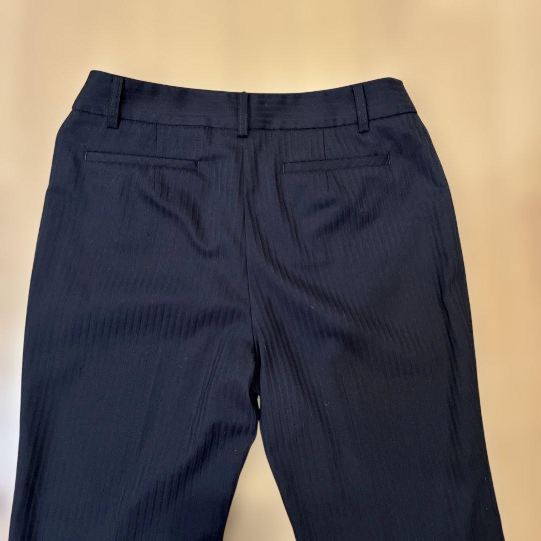 【極美品】LES MUES 　パンツスーツ　プレシャスストレッチ　ストライプ黒