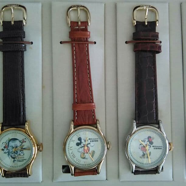ディズニー75周年記念腕時計6本セット