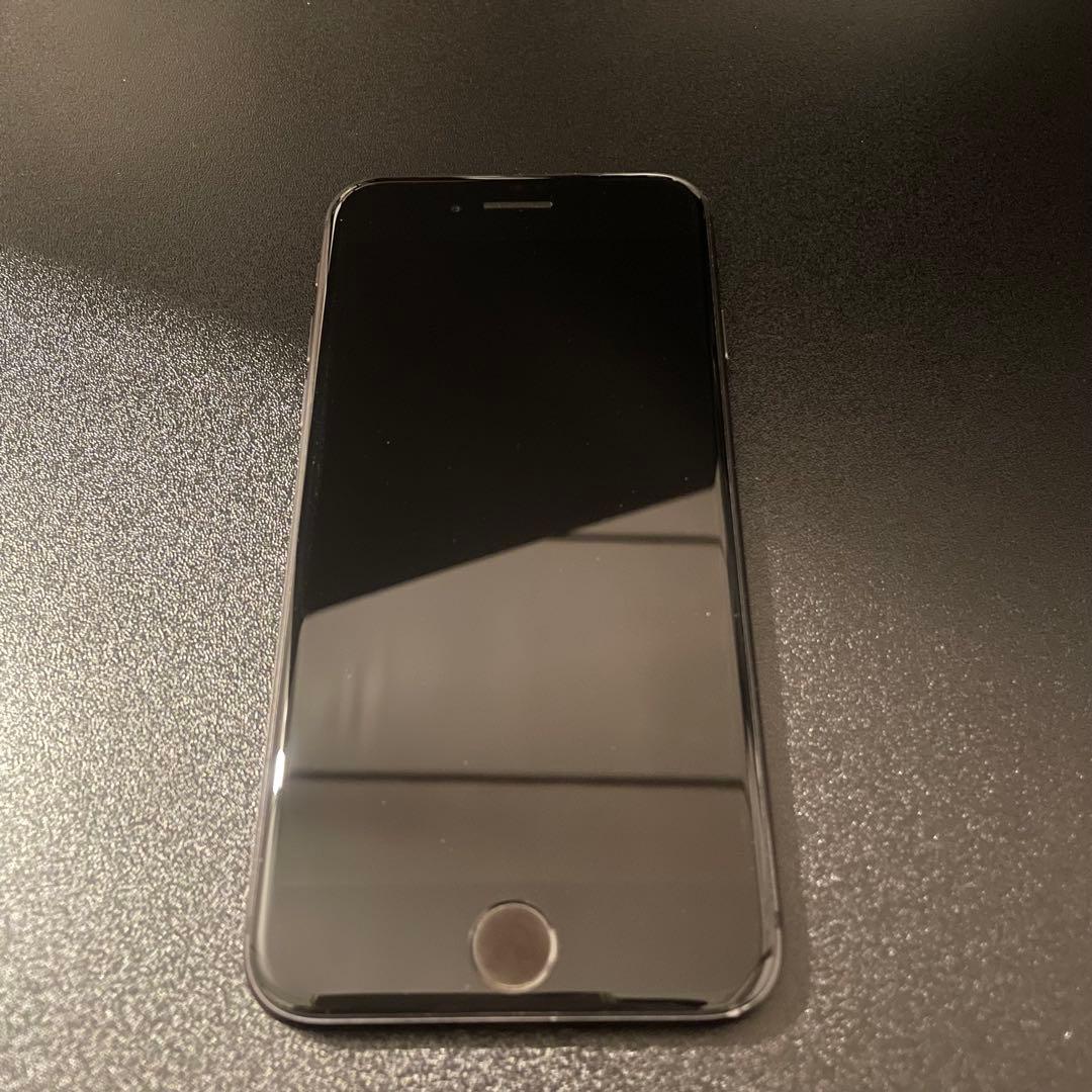 【美品】【値下げ中】iPhone8 64GB スペースグレイ　箱付き　ケース付き