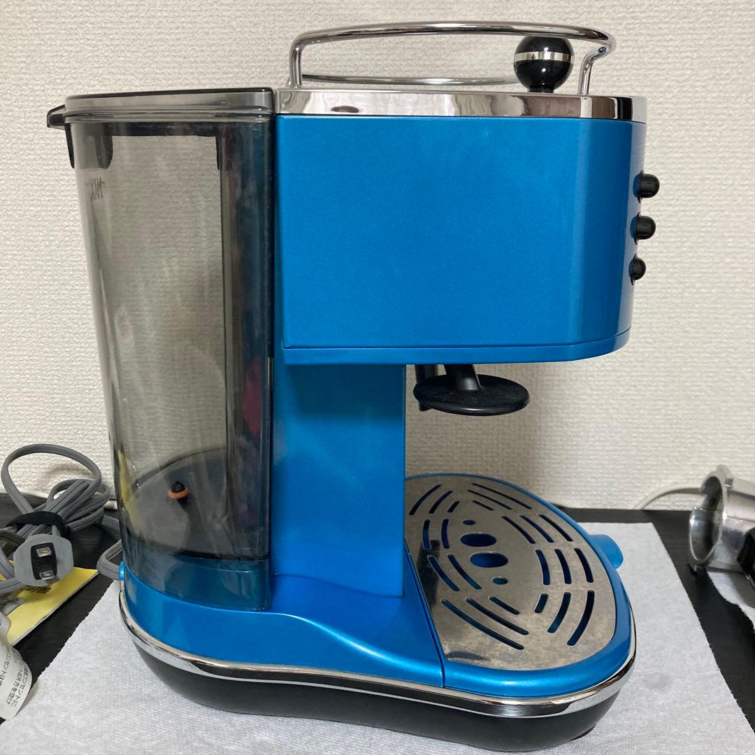 デロンギ　エスプレッソ マシン ECO310B 青 ブルー De'Longhi