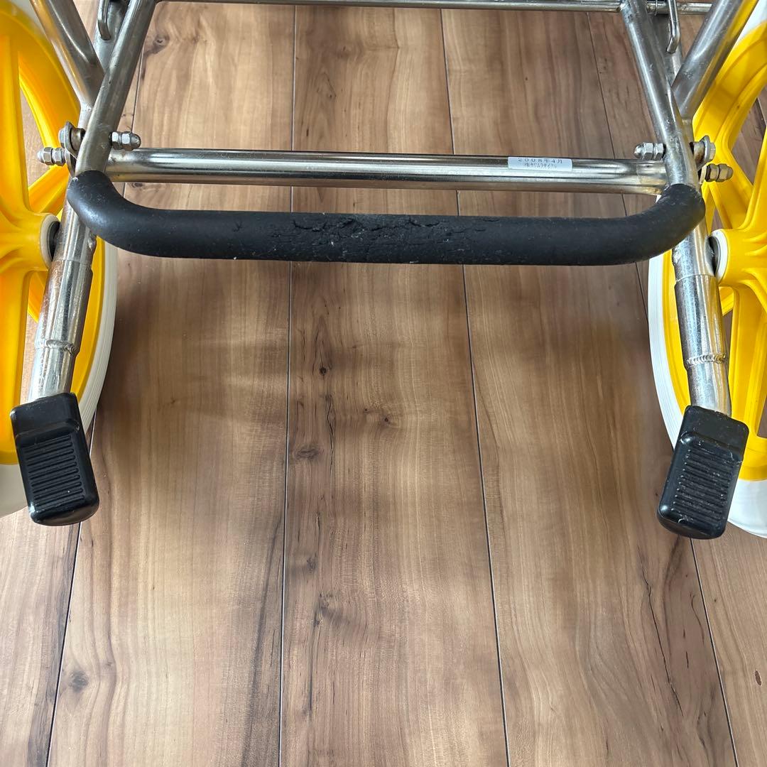 カワムラ　ks2 入浴用車椅子 イエローU字型