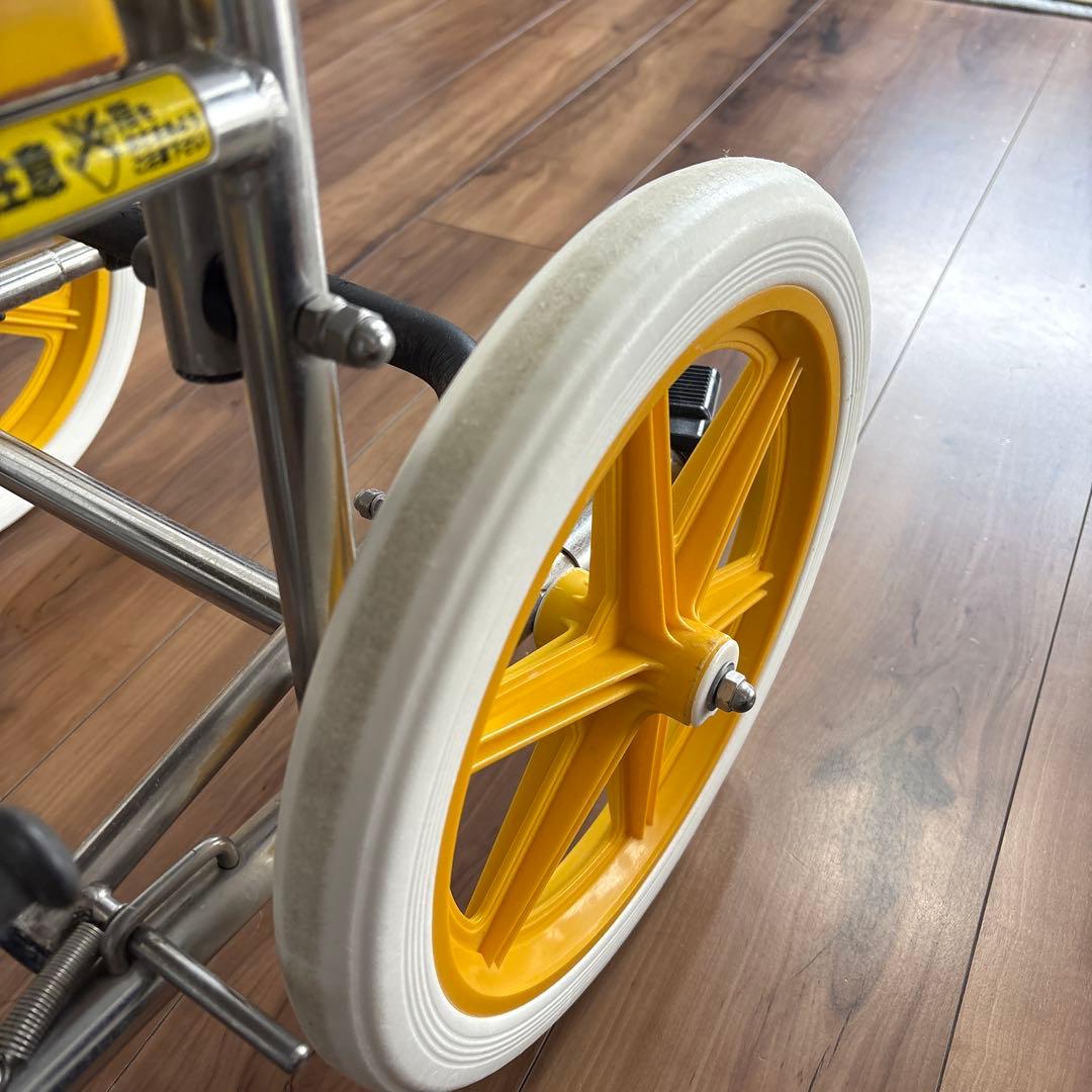 カワムラ　ks2 入浴用車椅子 イエローU字型