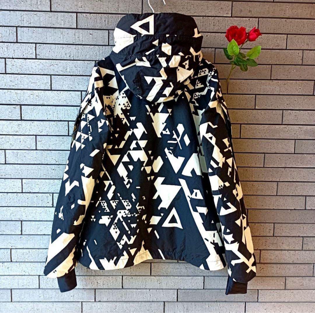 【デサント】美品　スノボージャケット　スキー　白黒モノトーン　L