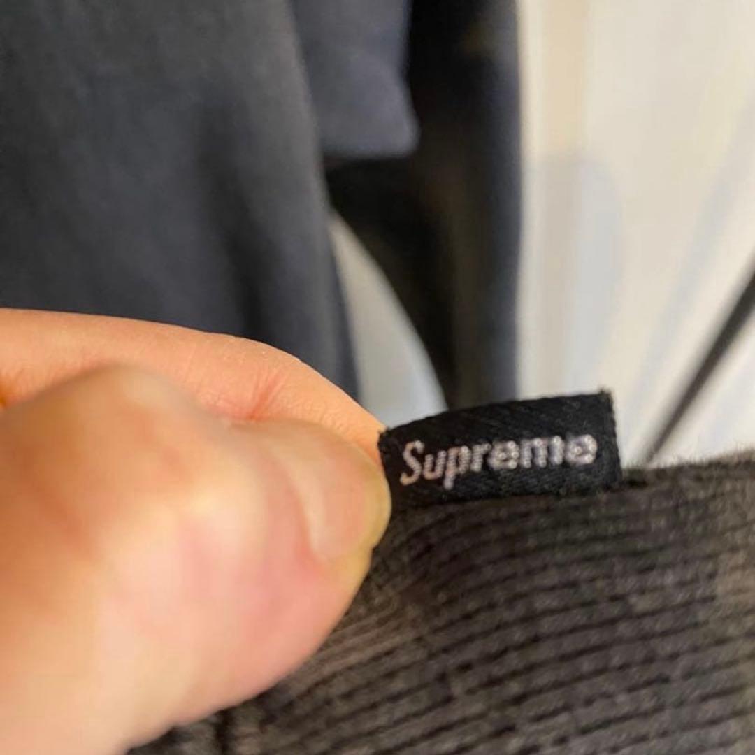 supreme バックプリントパーカー