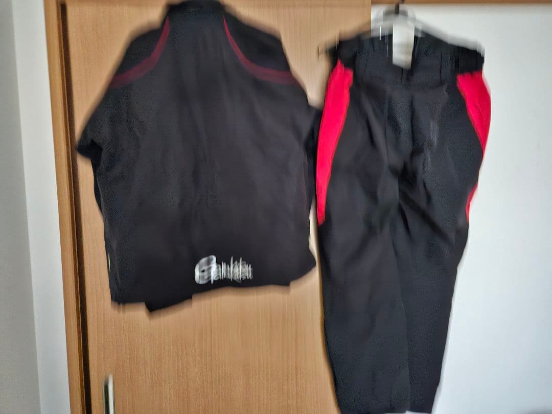 Gamakatsu レインウェアセット ブラック/レッド