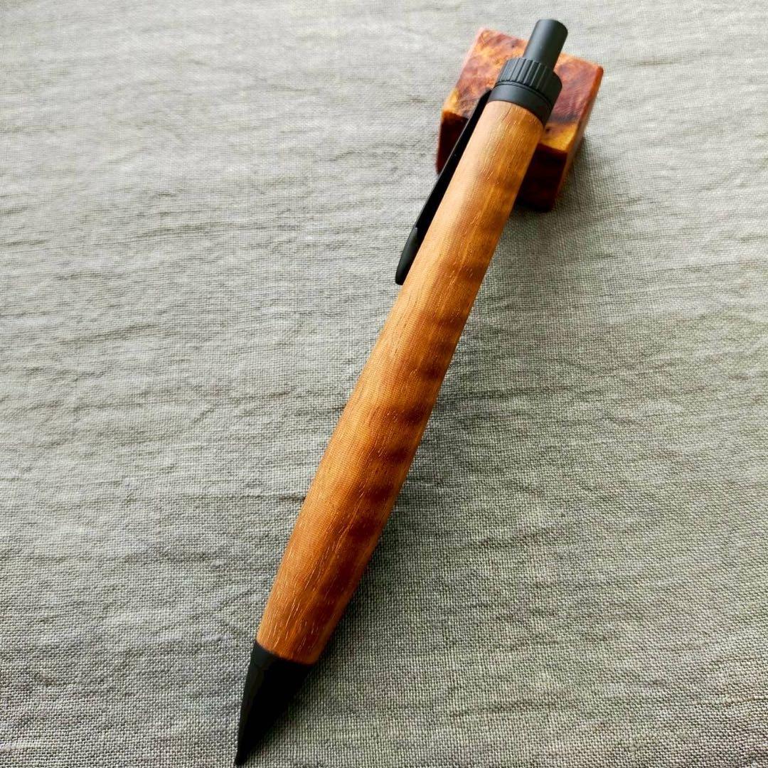 金糸楠木　幻の木　ハンドメイド　木軸シャープペン　0.5mm　天然木　ブラック