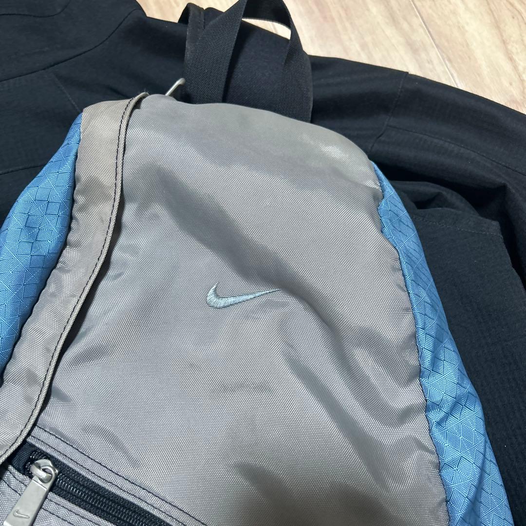 old NIKE ナイキ　グレー　メッセンジャーバッグ　古着　90s