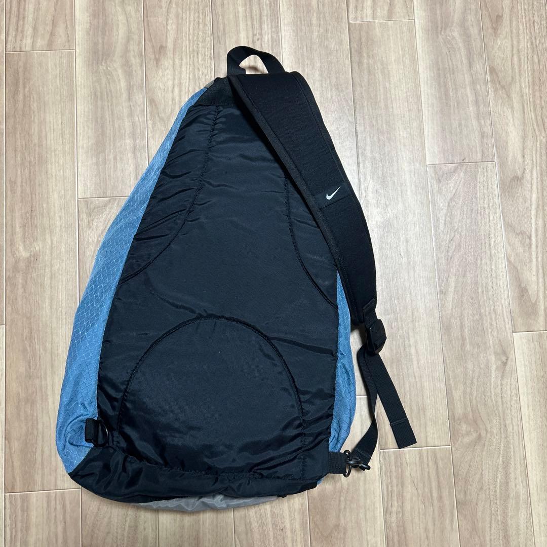 old NIKE ナイキ　グレー　メッセンジャーバッグ　古着　90s
