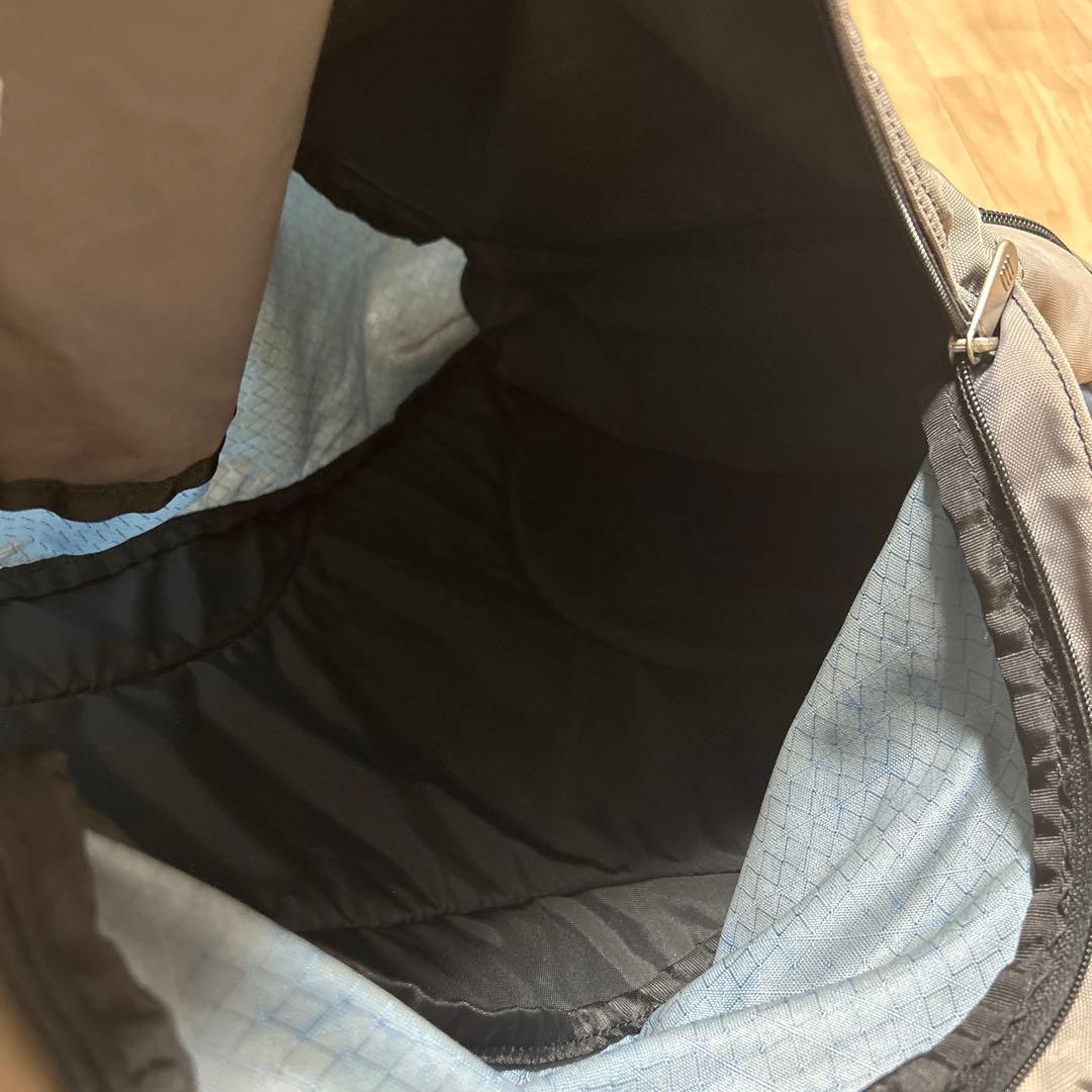 old NIKE ナイキ　グレー　メッセンジャーバッグ　古着　90s