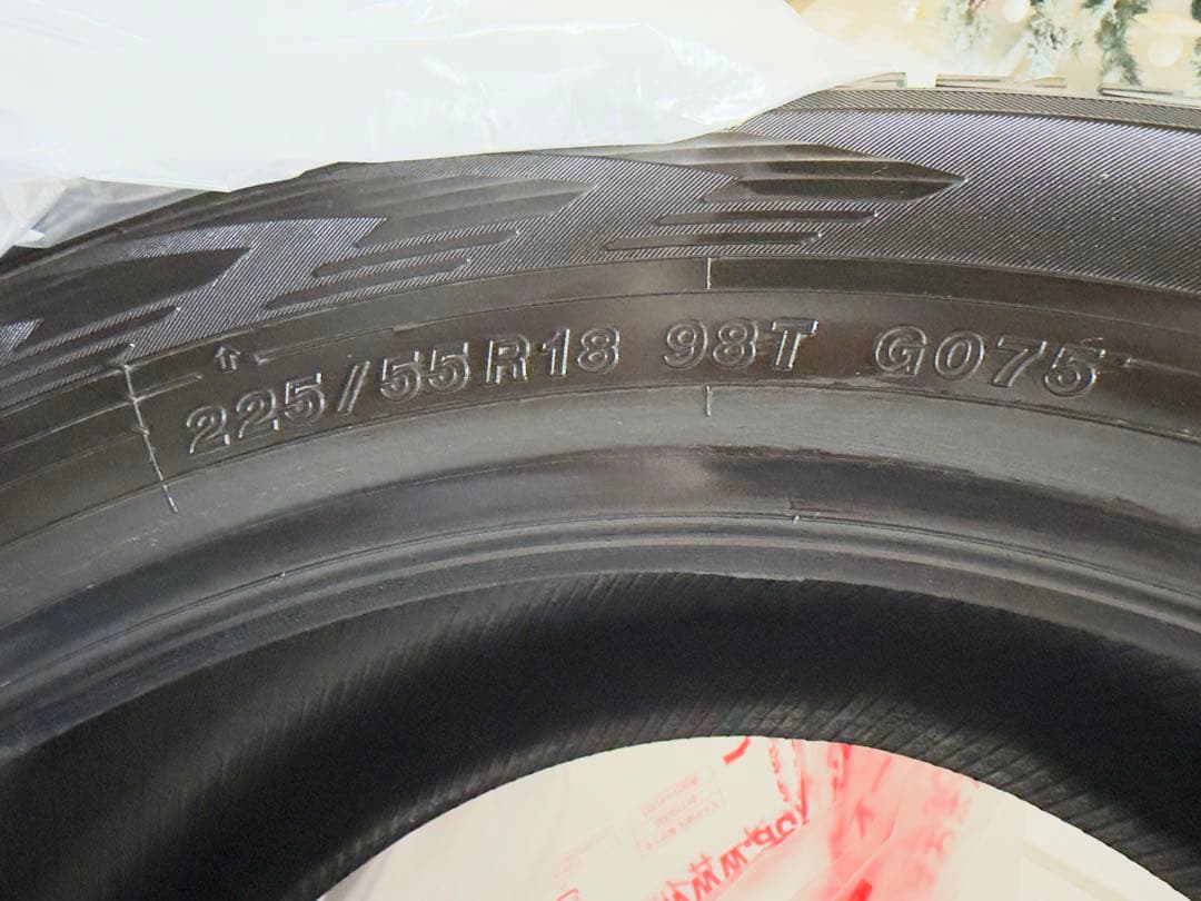 【ほぼ新品】225/55R18 2025製アイスガードG075 スタッドレス