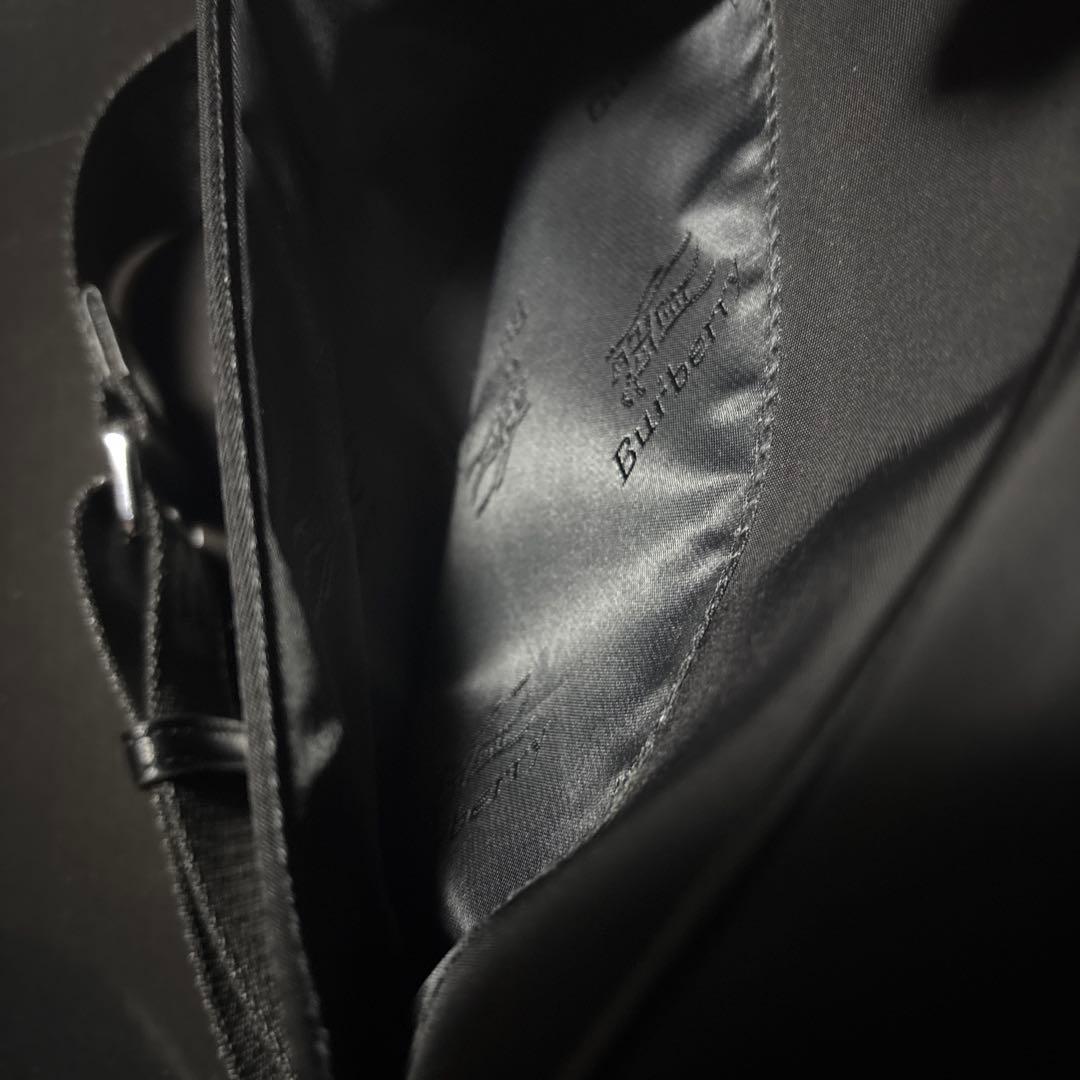BURBERRY ブラック メッセンジャーバッグ