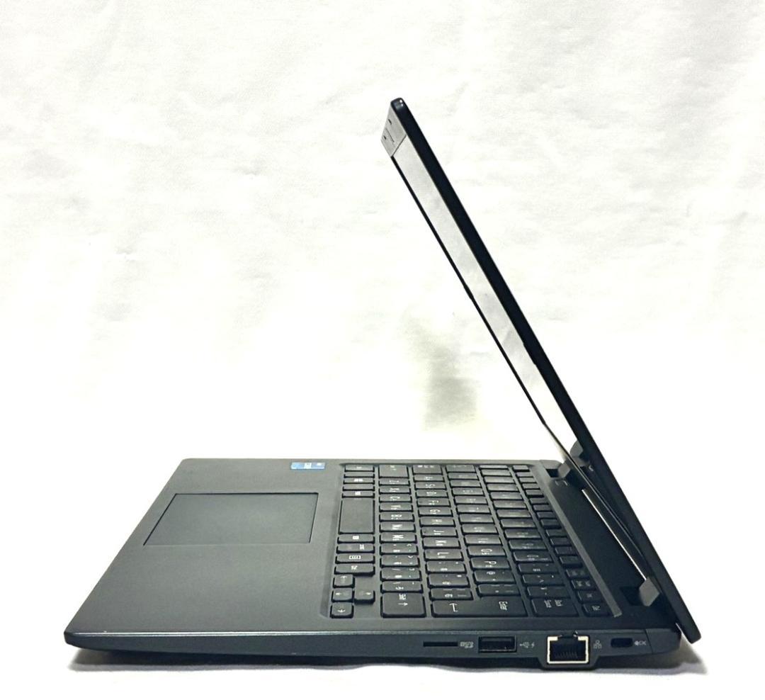 美品 2021年 薄型軽量 13型 dynabook G83HS i5 11世代