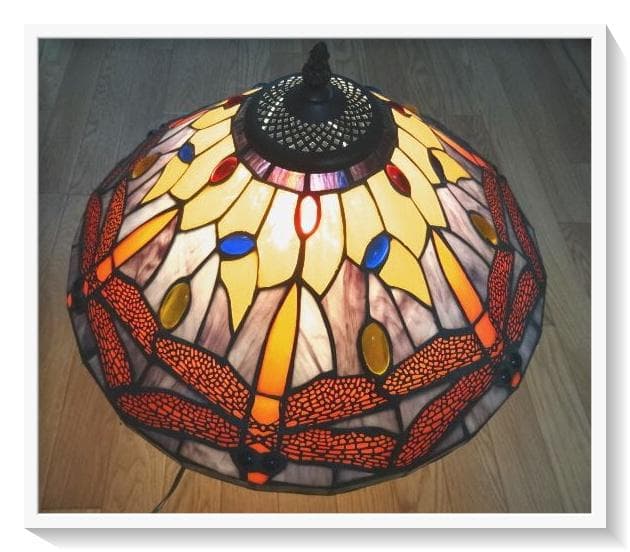 ドラゴンフライ「トンボ」のステンドグラス　アンティーク調ランプ