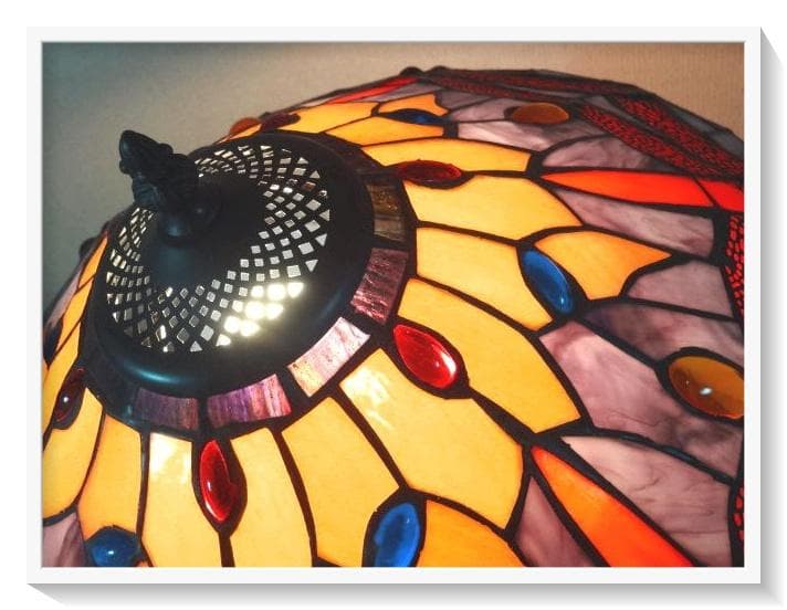 ドラゴンフライ「トンボ」のステンドグラス　アンティーク調ランプ