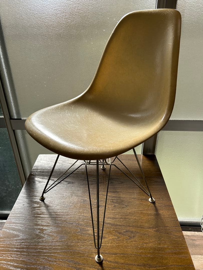 イームズ　サイドシェルチェア 初期型 エッフェルベース　ハーマンミラー