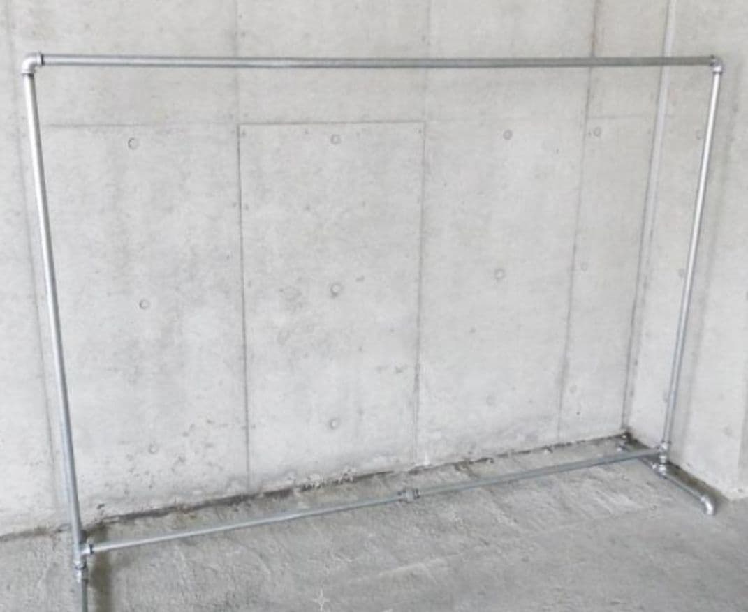 スチール製ハンガーラック　ガス管　アイアン