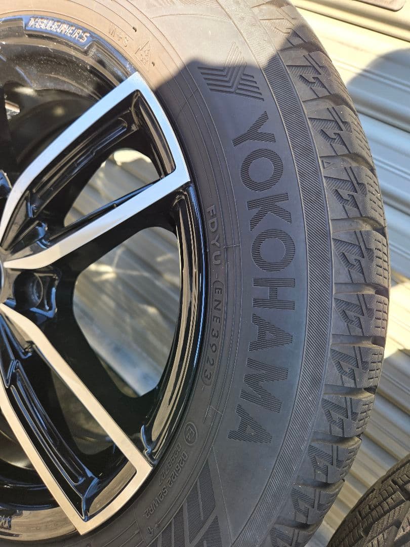 スタッドレス　iceGUARD 6　2023年39週　 4本 175/65R15