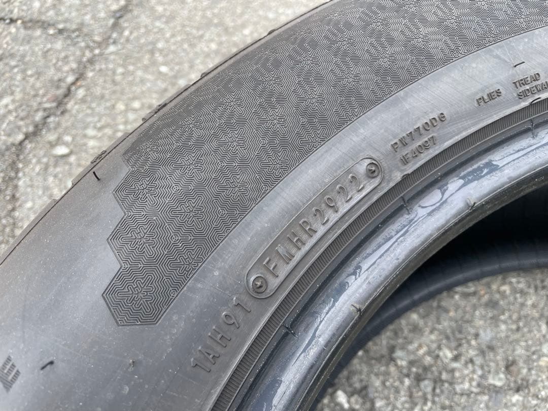 中古 冬用タイヤ4本セット！ファルケン ユーロウィンター 255/55R18