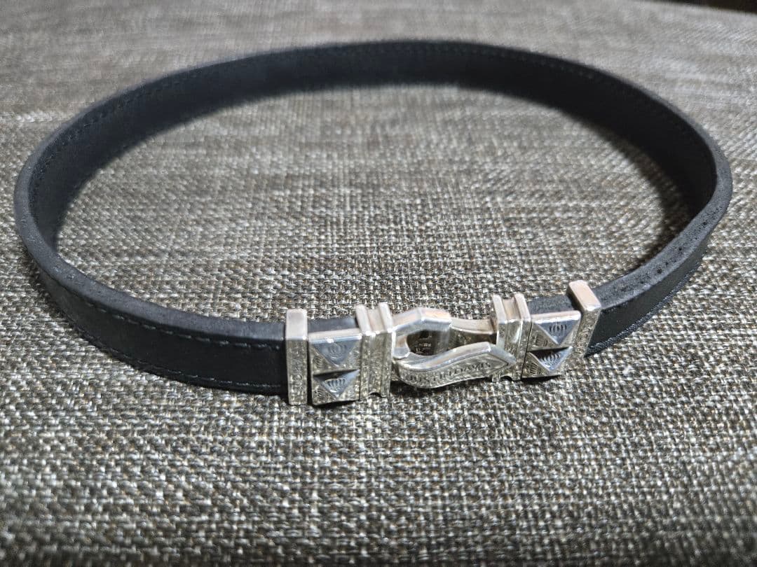 ジャスティンデイビス チョーカー CAPRICE LEATHER ブレスレット