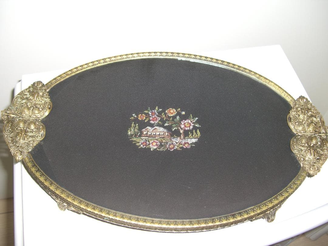 レア希少★プチポワン★ブラック×刺繍ガラスドレッシングトレー★アンティーク品