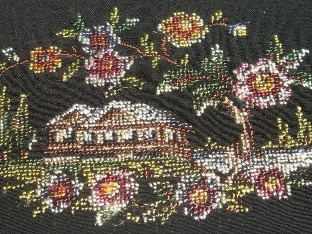 レア希少★プチポワン★ブラック×刺繍ガラスドレッシングトレー★アンティーク品