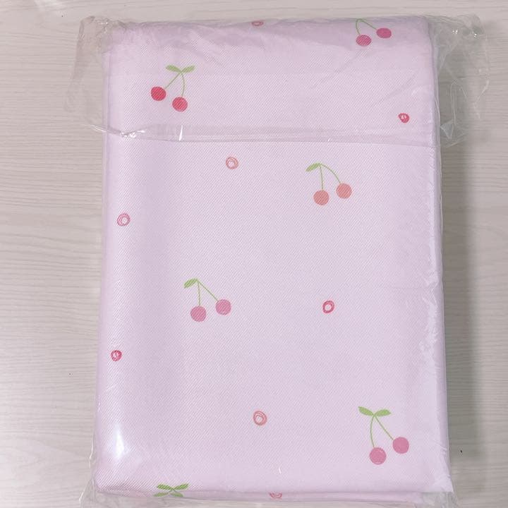 カーテン　さくらんぼ　ピンク　かわいい