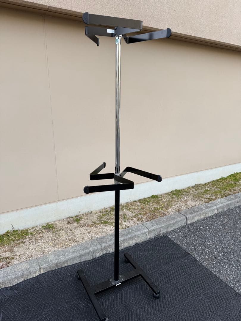 通販生活　プレミアム　回転ハンガー　「森の服」