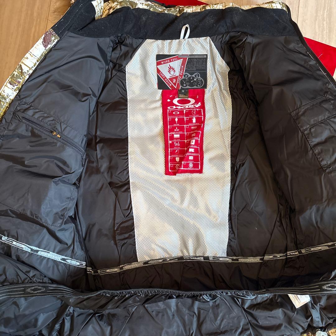 迷彩デザイン フード付きスノーボードウェア