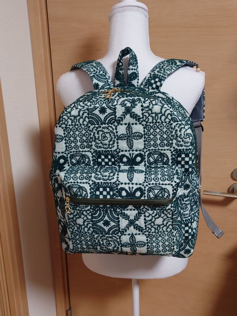 forest tile light green　ミナペルホネン　リュック