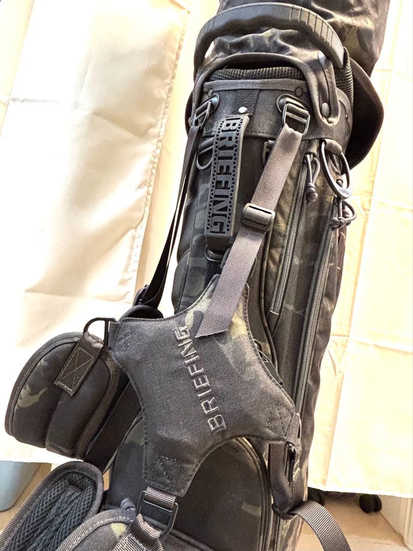 家電ーゴルフ好き　BRIEFING カモフラージュ キャディバック