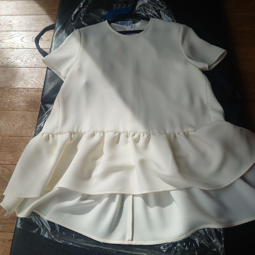 YOKO CHAN ホワイト ペプラム 半袖トップス