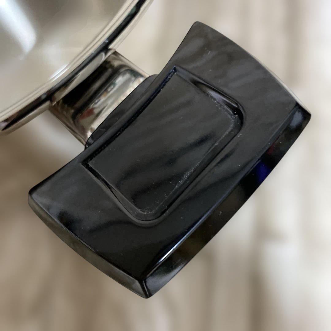  Eight ステンレス製両手鍋 中型 蓋付き２コートより一回り大きい