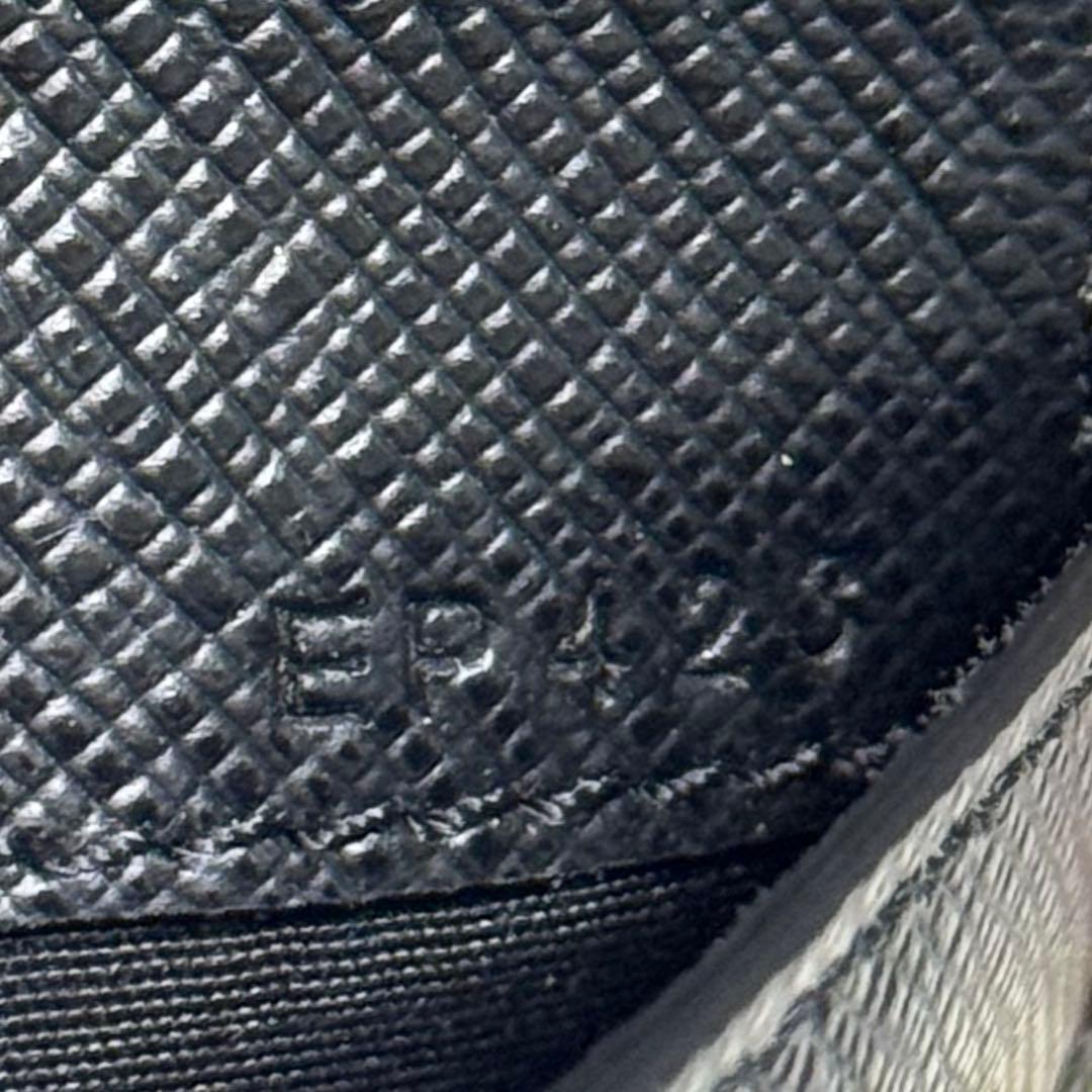 未使用 モンブラン サルトリアル ウォレット 8cc サフィアーノレザー