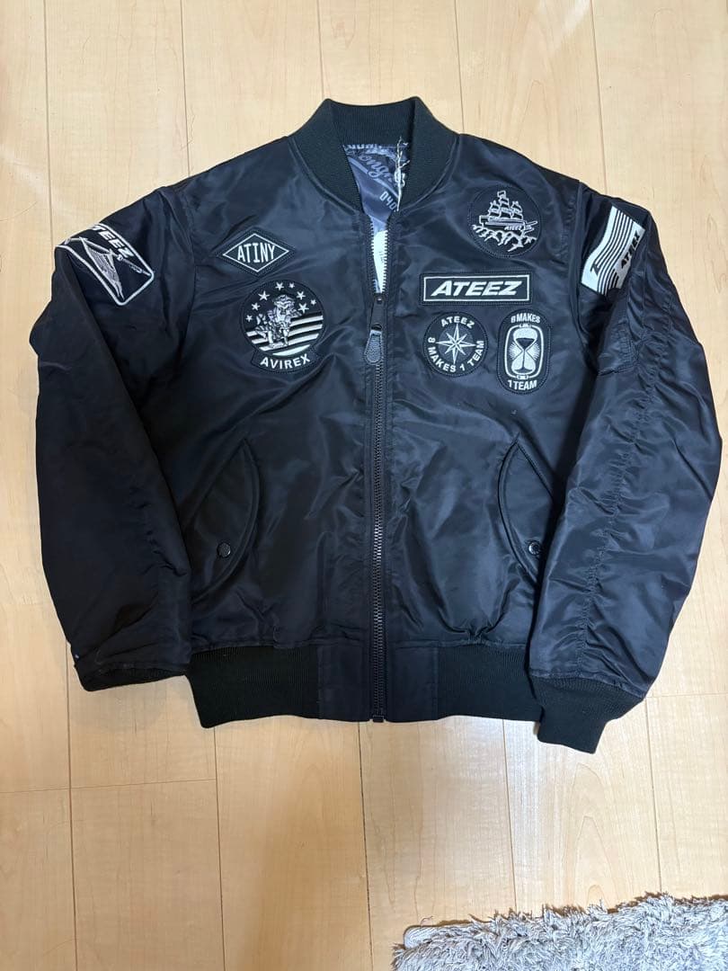 AVIREX × ATEEZ / REVERSIBLE MA-1