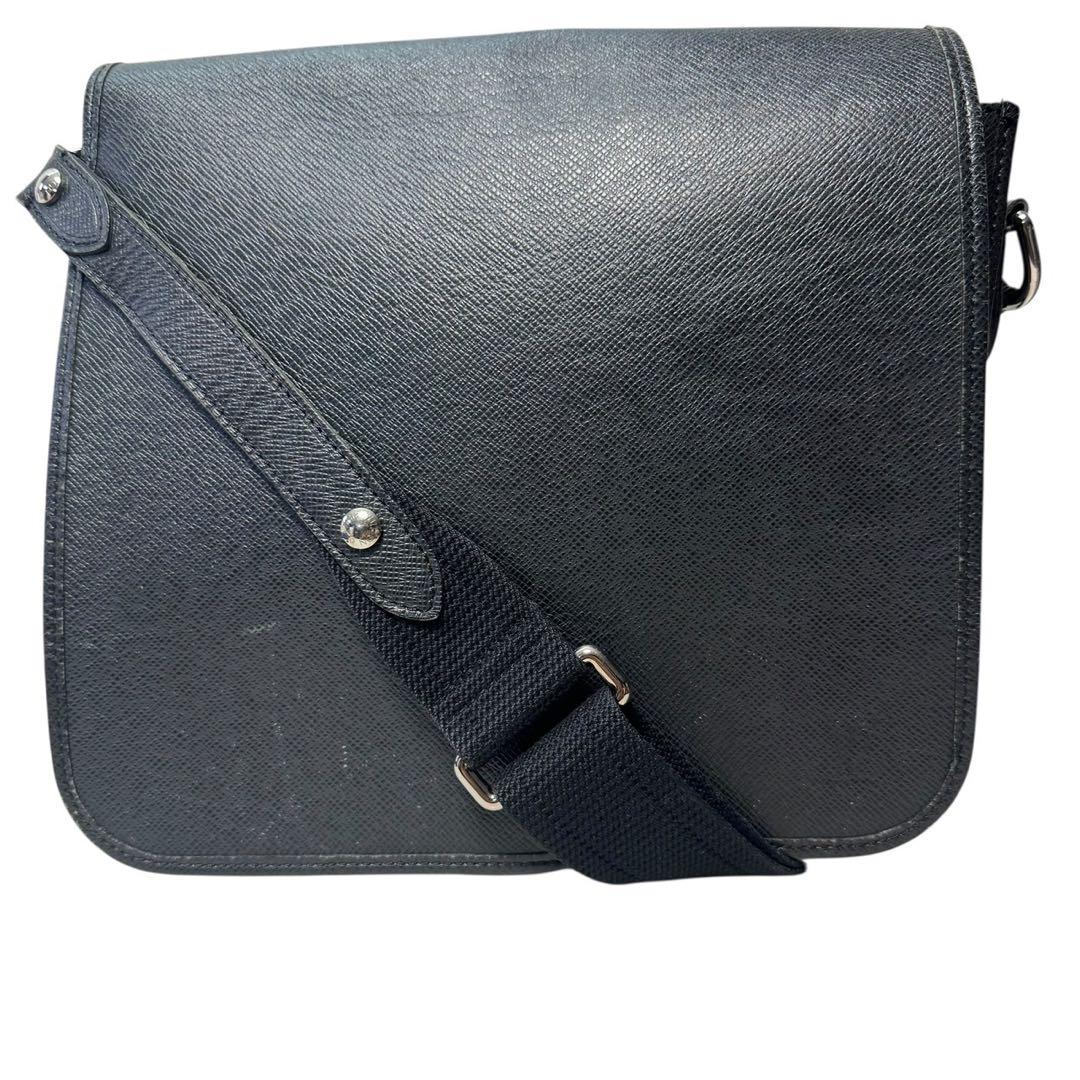 ルイヴィトン　 メッセンジャーバッグ 　タイガ 　アンドレイ アルドワーズ