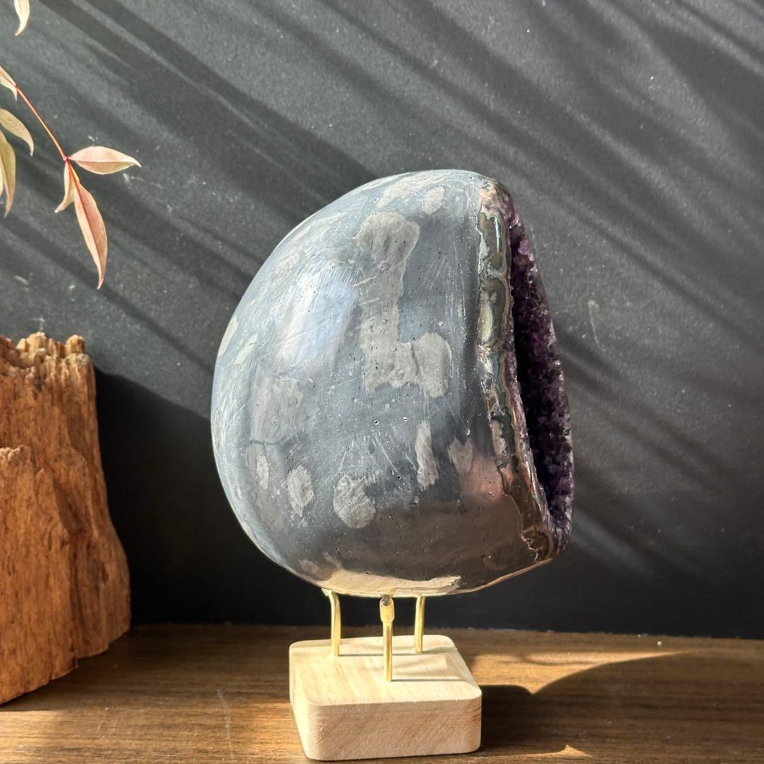 ブラジル産❣️天然石 アメジストの龍卵　ドーム　置物G.284
